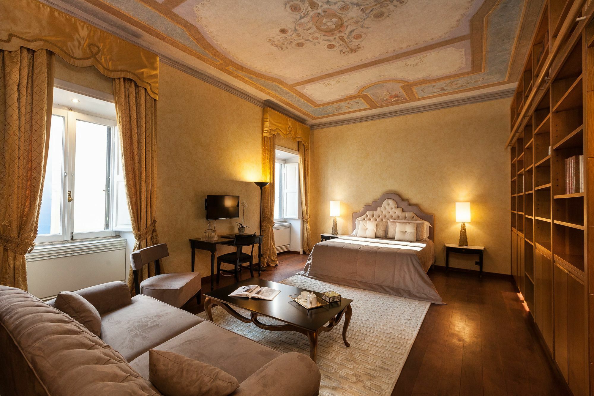 Prestigious Apartment Piazza Navona Рим Экстерьер фото